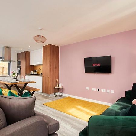 Beaut 5 Bed House W Parking Manchester Exterior foto