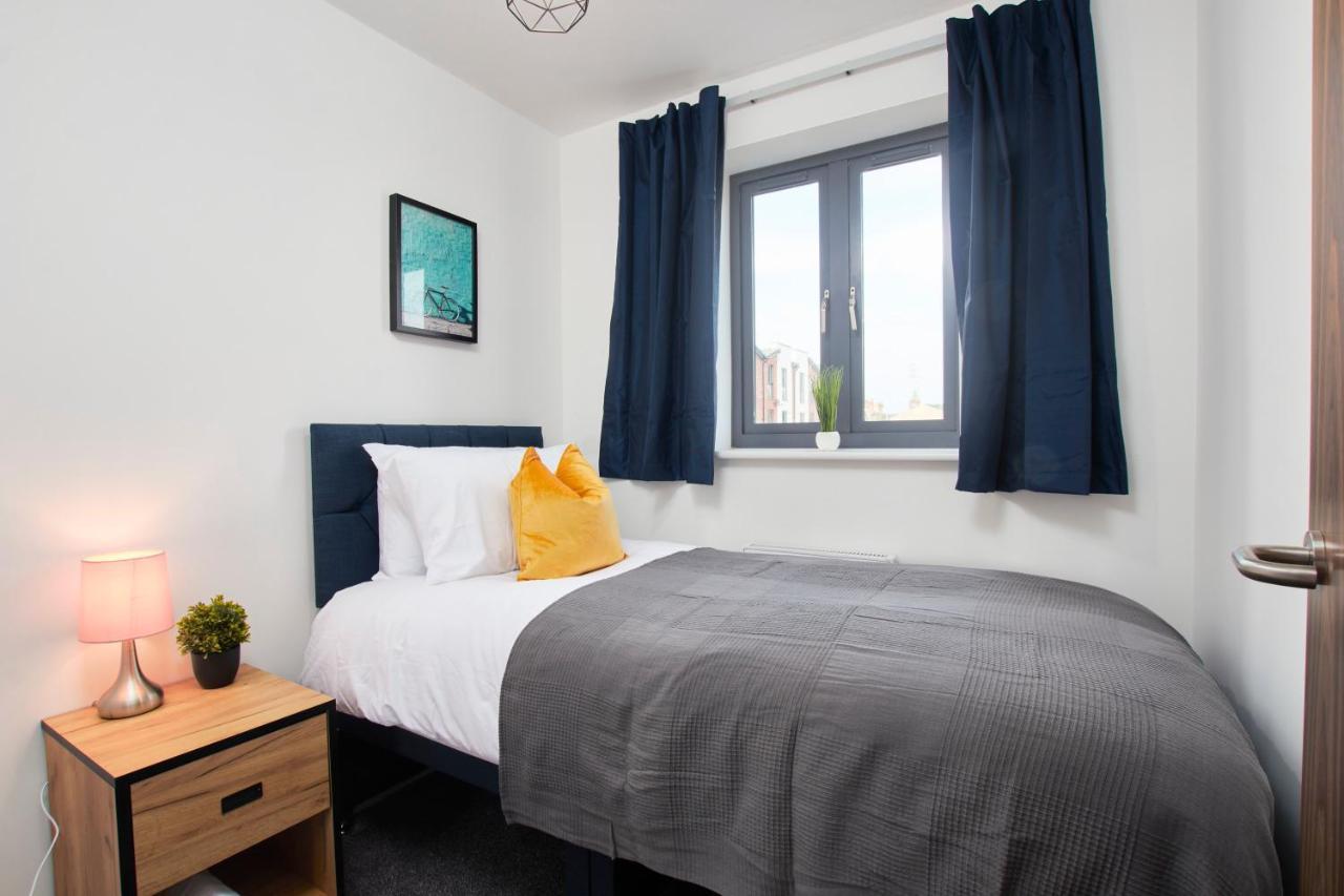 Beaut 5 Bed House W Parking Manchester Exterior foto