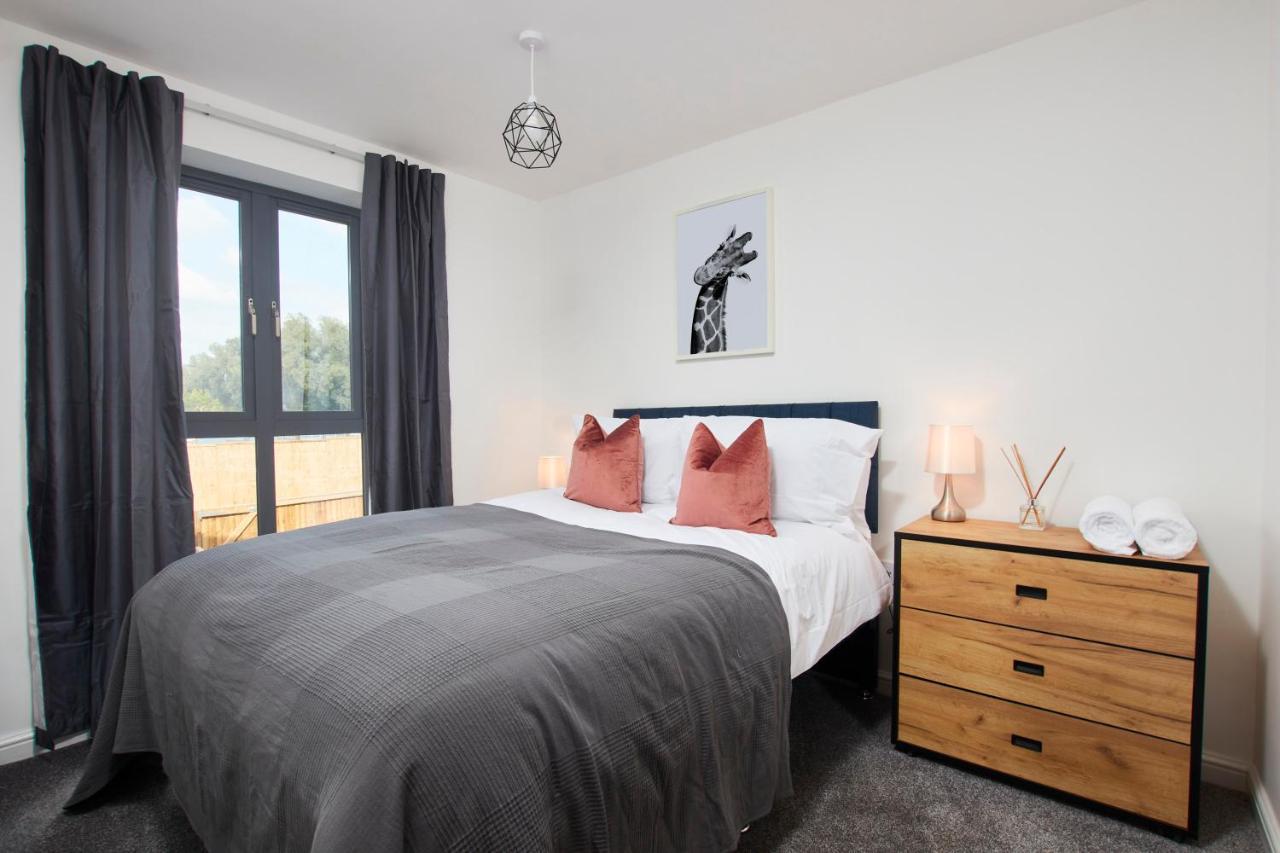 Beaut 5 Bed House W Parking Manchester Exterior foto